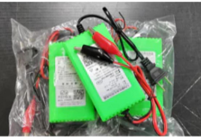 充電器 噴霧器充電器 農用12v通用充電器 電動噴霧8A-20A充電器 電瓶充電器 三孔充電器, 1個, 夾子充電器