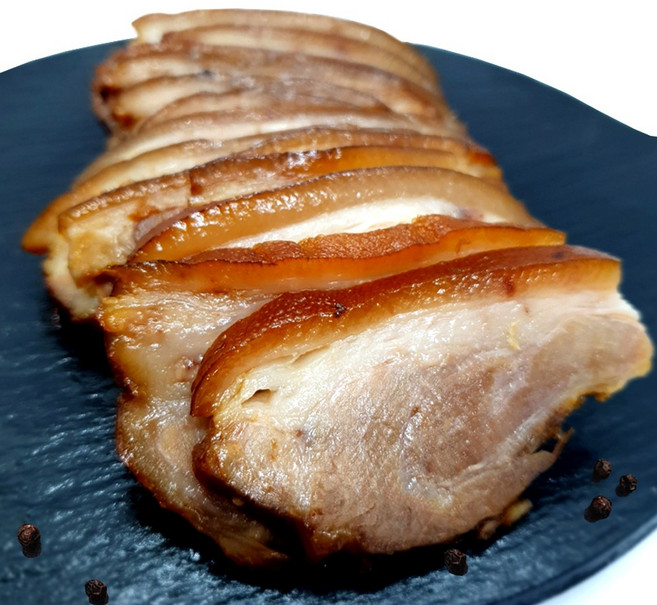 웰쉐프 쫀득하고 부드러운 순살슬라이스족발300g 새우젓 와사비포함, 1개, 300g
