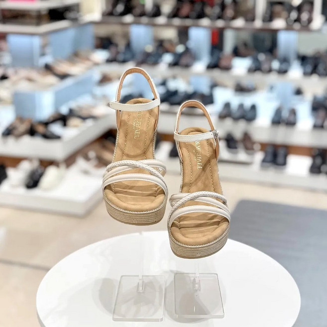 탠디by미셸 여성 경량쿠션 가죽 큐빅장식 반도7cm 컴퍼트 웨지샌들 (X25P0352K)