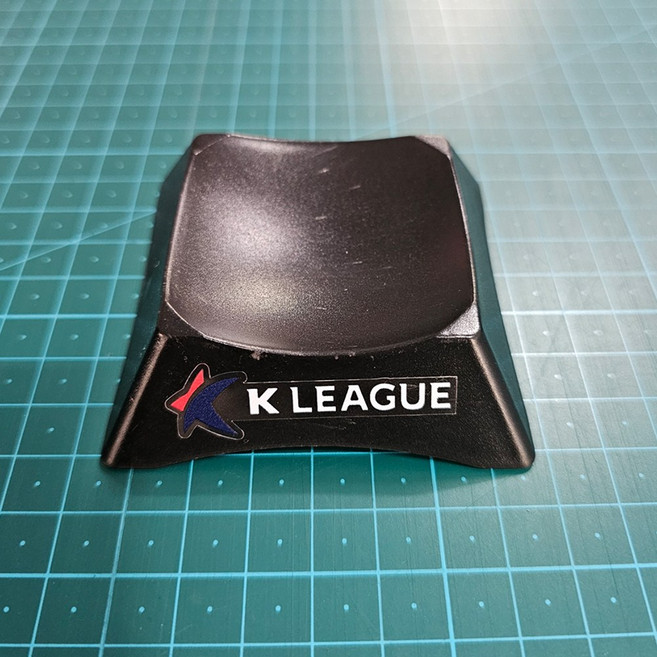 로쿠스 공 받침대 거치대 진열대 축구 농구 배구 정리 보관 볼 스탠드, 1개, 공 받침대 + 축구 리그 스티커 2개