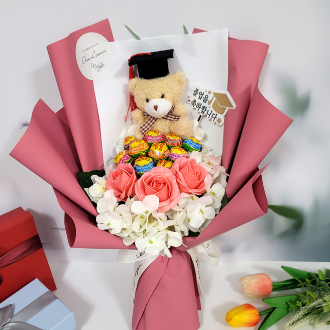 초코코스모스 학사모미니곰 사탕꽃다발 졸업식꽃다발 유치원 어린이집 졸업꽃, 핑크