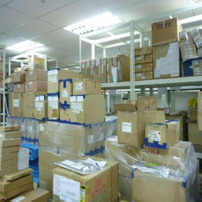 호환 주식 STM32F100CBT6B LQFP48, 1개