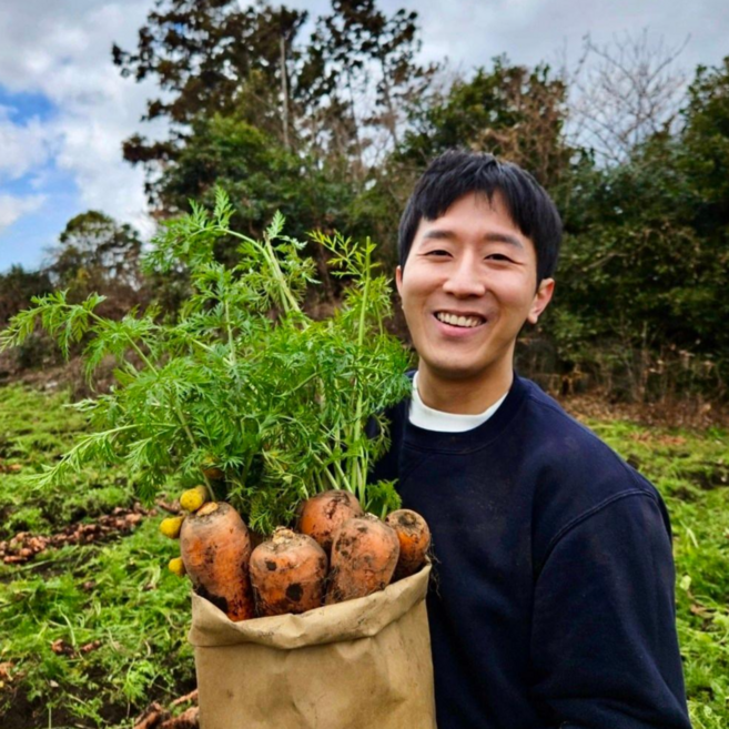 최상급 당근 제철당근 햇 흙당근 [원산지:국산], 1개, 상 10kg (일반 사이즈)