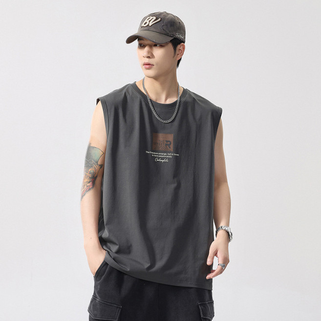 【寬肩吸汗】男士背心 運動背心 健身背心 無袖T恤 短袖T恤 夏季T恤 速乾透氣 印花圓領 青年健身運動 2025新款