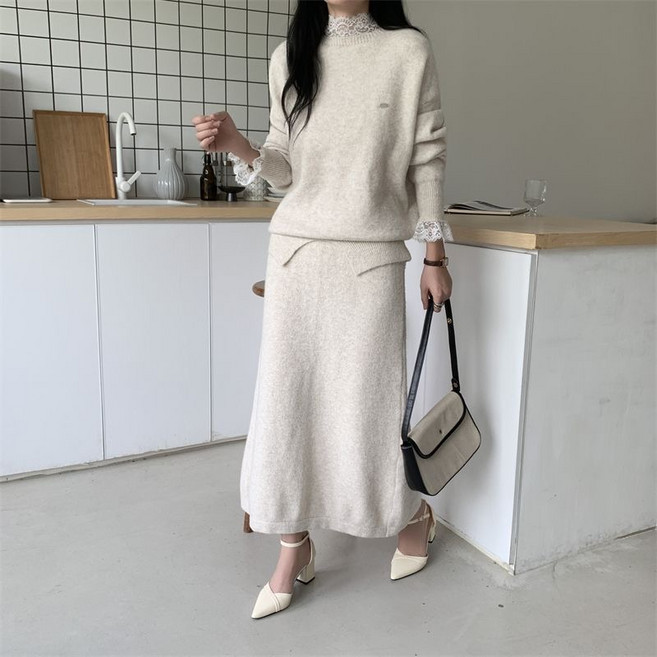 루스리더 여성 라운드넥 니트티 스커트 상하세트 E1421
