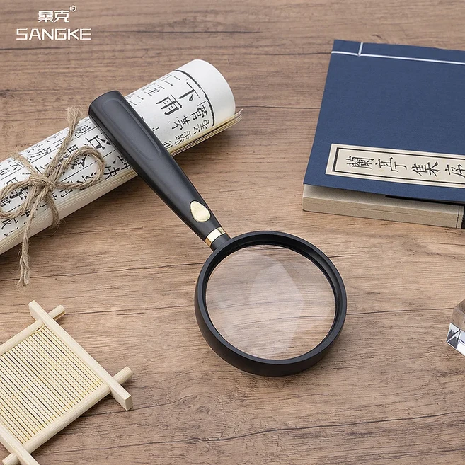 고화질 광학 유리를 갖춘 휴대용 돋보기 노인과 학생들이 읽고 공부하기에 적합합니다., 02 A-75MM