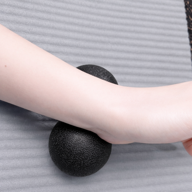 아비디아 릴렉스컬렉션 듀얼땅콩 어깨 허리 발 지압마사지볼, 시크딥블랙, 1개