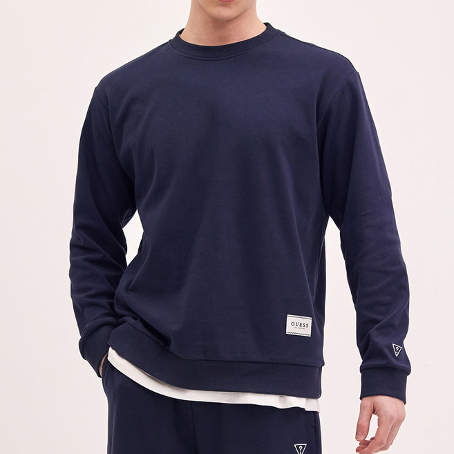 게스언더웨어 와펜 포인트 남성 맨투맨 - 네이비