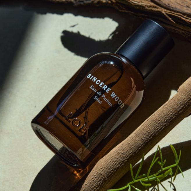 LOE Sincere Wood 深邃松木香水 50ML 附專櫃提袋, 1個, Sincere Wood 深邃松木