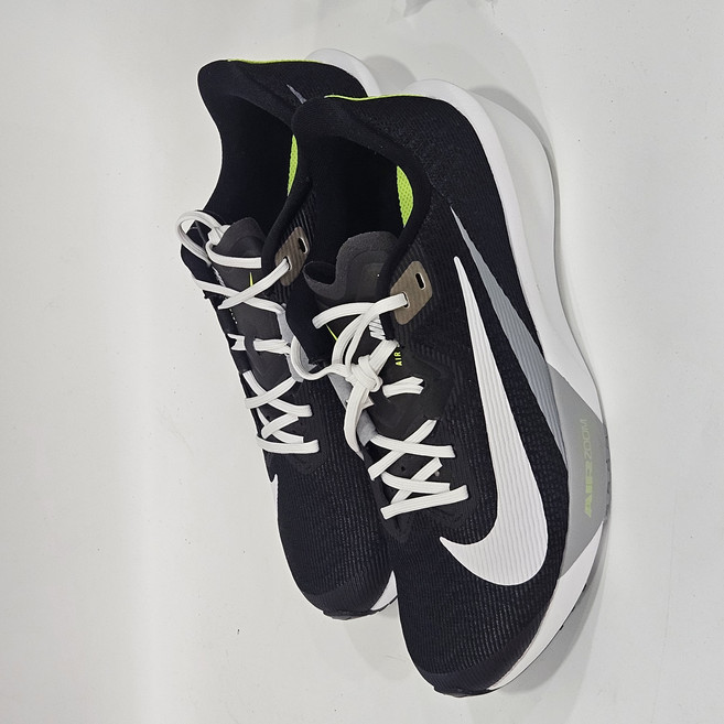 나이키 남성용 런닝화 조깅화 에어줌 라이벌 플라이4 운동화