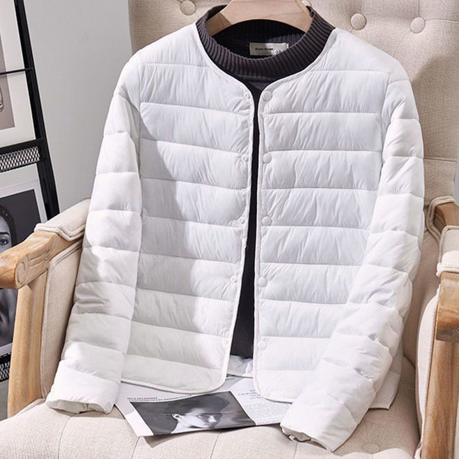 ROYALBELLE 경량 숏기장 편안한 데일리 엄마 라운드넥 패딩 자켓 V0120204