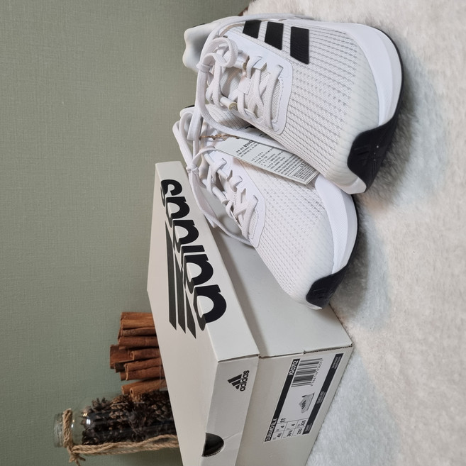 아디다스 남녀공용 아동용 키즈 운동화 초경량 발편한 데일리 운동화