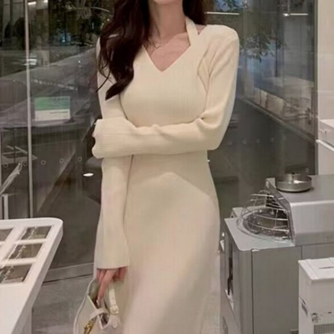 아이엠몽 여성 슬림핏 홀터넥 골지 니트 롱 원피스