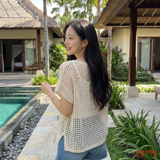 상상그이상 여성용 국내제작 스카 캡 루즈니트 얇은 그물 비치웨어 레이어드 망사 라운드넥 반팔 썸머니트