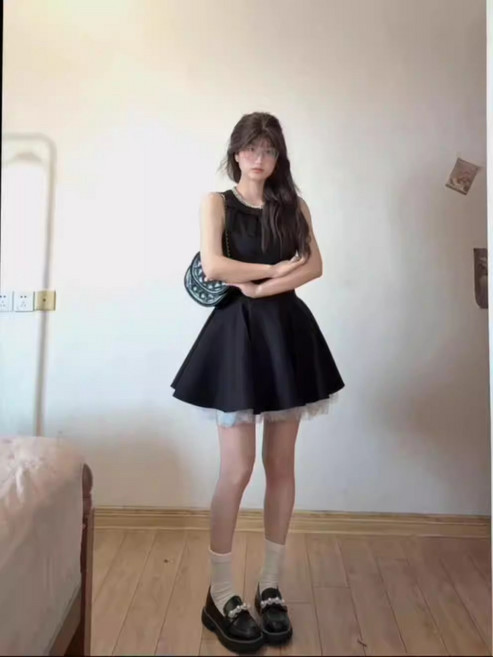 赫本風 公主風 蓬蓬裙 小禮服 春夏季 女裝, 黑色