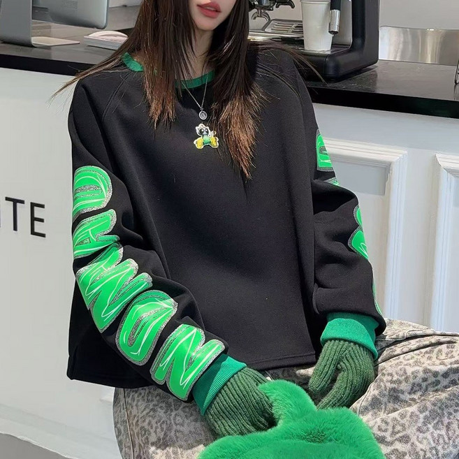 여성 루즈핏 소매 레터링 그래픽 배색 맨투맨