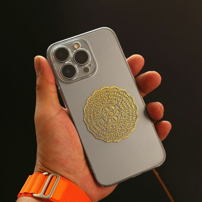 행운공방 정품 불교 최고급 1+1 금장 골드 만다라 다라니 문양 스마트폰 스티커 초재령 금박부적 추가 증정 재물운 금전운 삼재소멸, 2개, 육자진언 다라니 + 초재령 부적