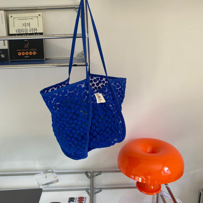 선데이바이선샤인 여름 플라워 휴양지 바캉스 레이스 블루 에코백 숄더가방