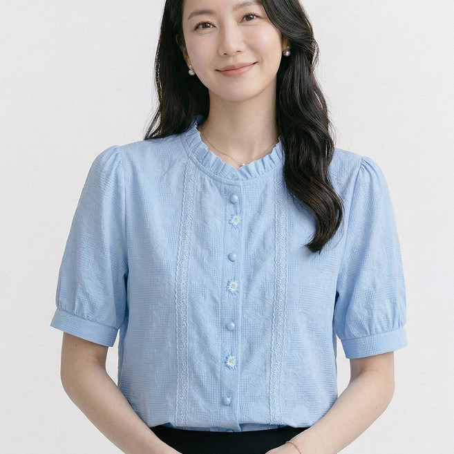 나바바 NB3105 여성 러블리 플라워 자수 프릴넥 반팔 블라우스