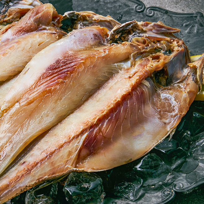 [더신선] 반건조 자연산 할복민어 300g 1미 x2팩, 2개