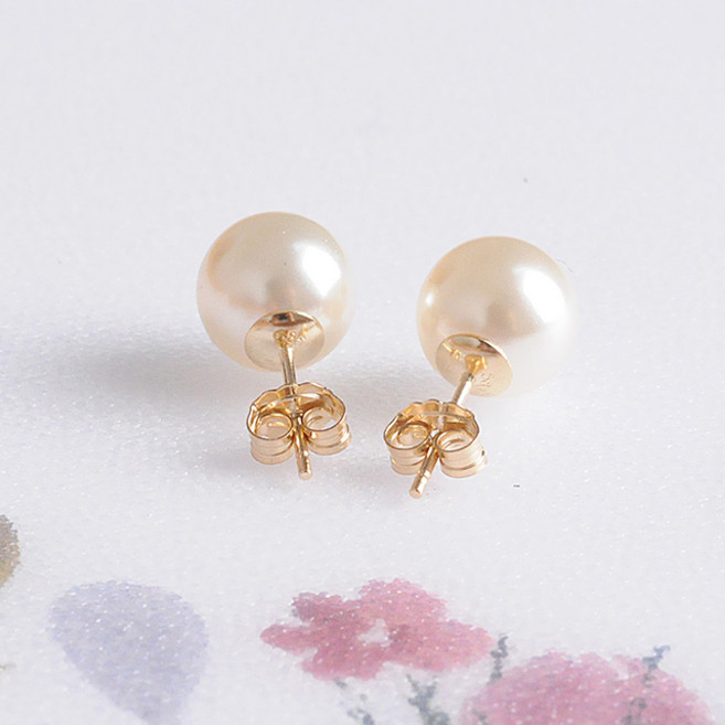 14k 크림 진주 한 쌍 (뒤클러치까지 제공)