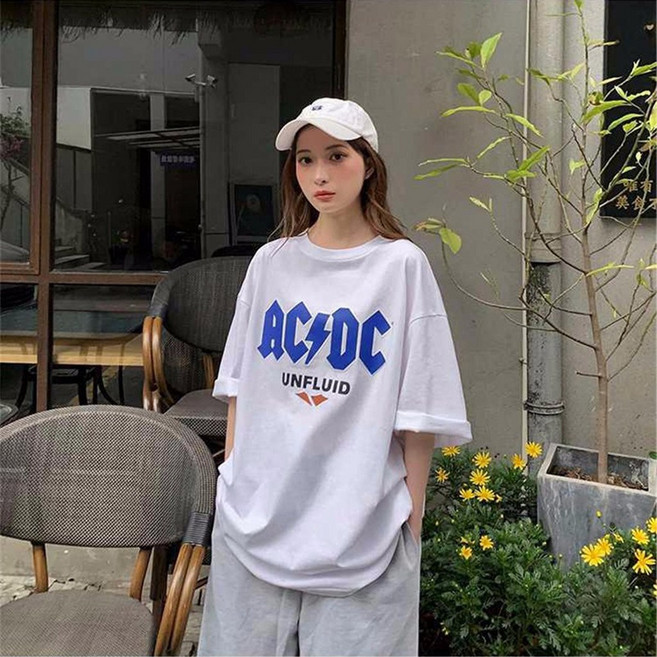 韓版女款 簡約字母印花 寬鬆 大尺碼 休閒圓領五分袖t恤