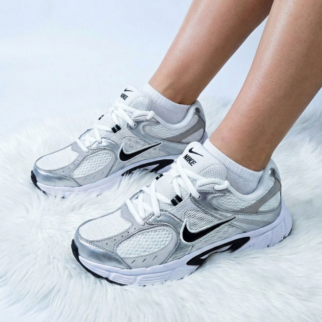 나이키 V5 RNR 여성 러닝 운동화 발편한 가벼운 러닝화