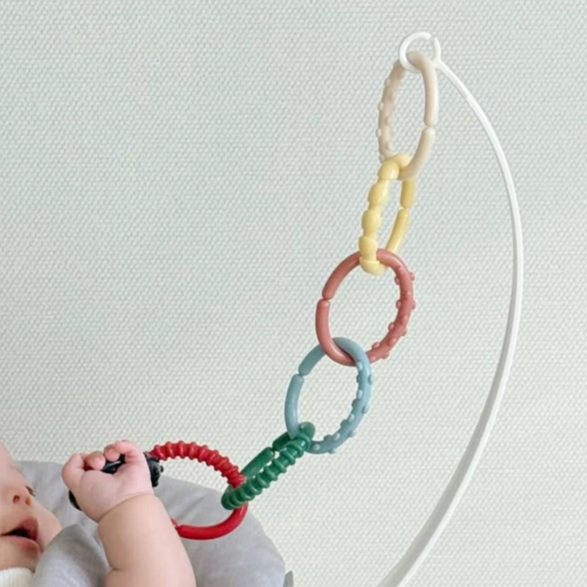 엔밀리밀리 링고링 아기 고리 장난감 소근육 발달 토이버클 신생아 장난감, 1개
