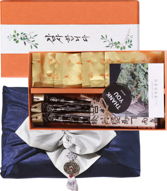 행복한 홍삼 국산 고려 홍삼 정과50g+홍삼 절편80g 답례품 선물 세트 보자기(네이비+노리개)+쇼핑백, 130g, 1개, 감사합니다