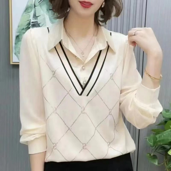 휠렉스 여성 봄 브이넥 레이어드 셔츠 니트 블라우스 오피스룩 데일리 JT204