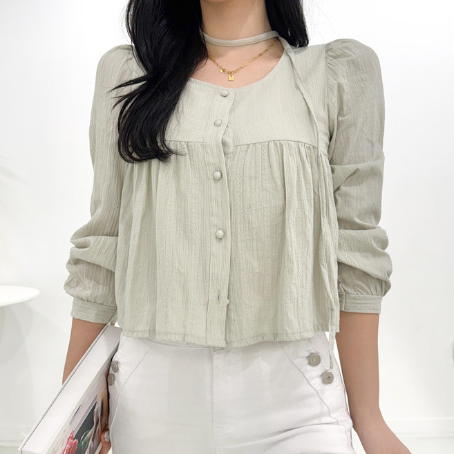 투디 콩단추 타이 크롭 펀칭 레이스 블라우스 3color