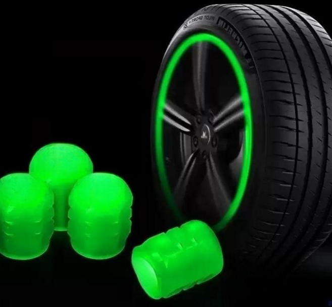 소라네상점 자동차 타이어 야광 밸브캡 8P, 핑크, 8개