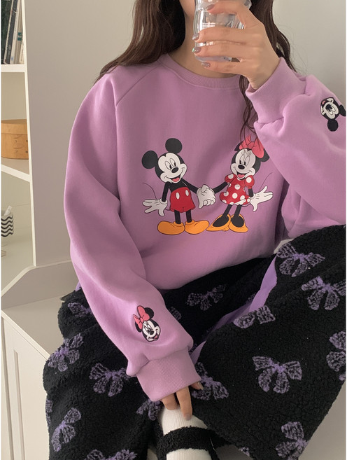 Disney 양기모 미키마우스 홀드핸드 자수 맨투맨 디즈니 기모맨투맨 보라 그레이