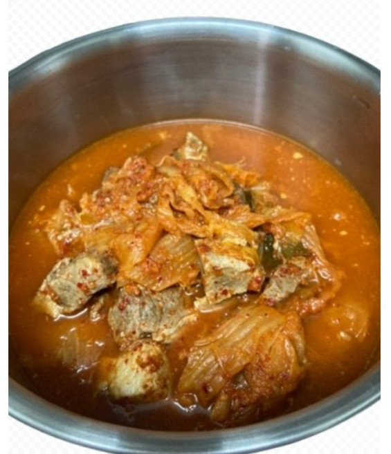 [설성목장] 도톰하게썰어넣은갈비살 한돈갈비김치찌개 해동후데워간편하게조리 캠핑등야외활동시활용, 2개, 500g