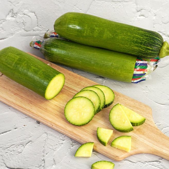 [미식한가] 국내산 달달한 애호박, 1개, g, 달달한 애호박 1kg내외 특품 (4개입)