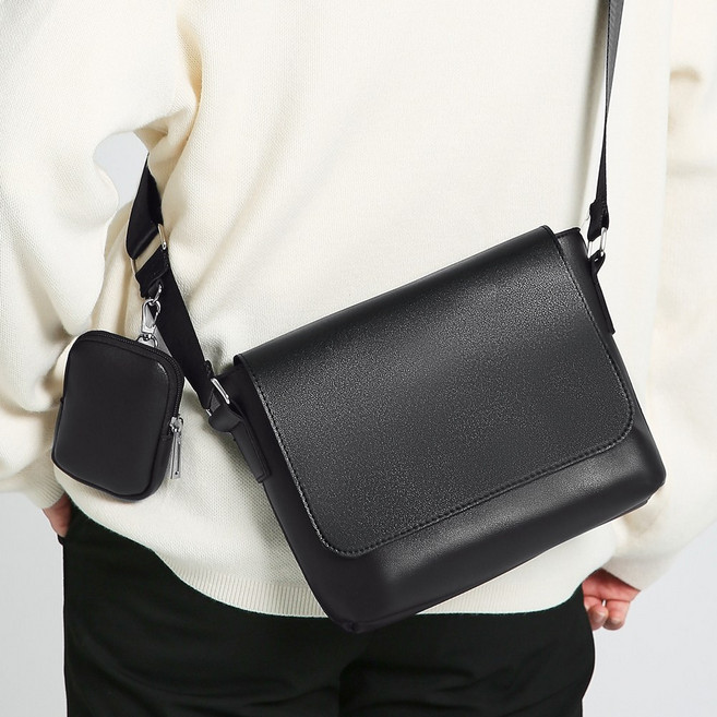 다이나모 스퀘어 크로스백 여성 남성