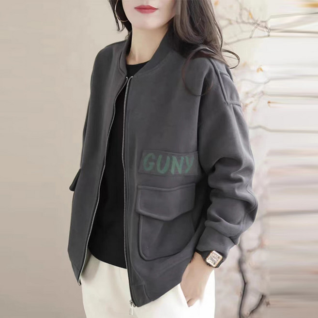 이유무무 NQ-385 여성 레터링 자크 라운드넥 긴팔 집업