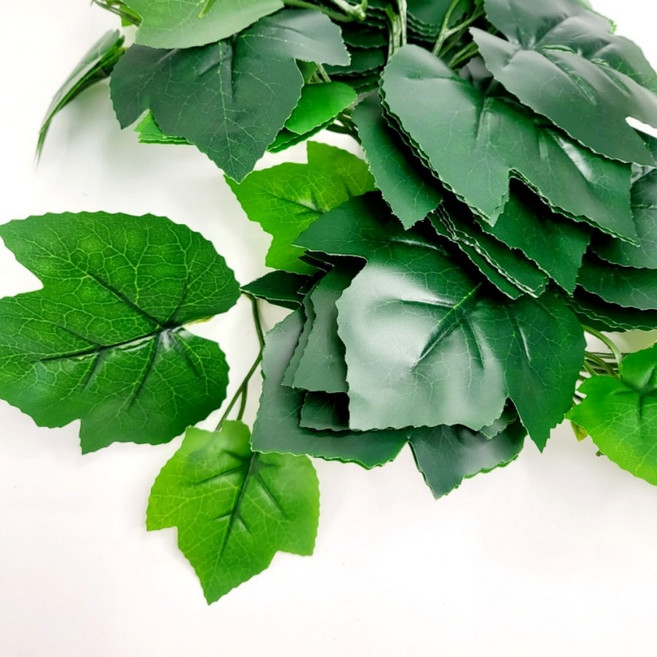 (10P) 가랜드 그린리프 식물 녹색 벽장식 플라스틱 시들지않는 벽면 덩쿨 모형 플랜트월 재료 플랜테리어 백일상 촬영소품 포도잎 월플랜트 인조나뭇잎 정육장식 초록잎 그린 인테리어