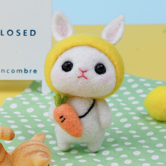 [기념일 한정] 판다 모루인형 DIY 선물세트 8종 - 뽀글모루 꽃다발 + 이니셜키링 포함 커플링 만들기 장식용 풀패키지, 토끼 복숭아, 1개