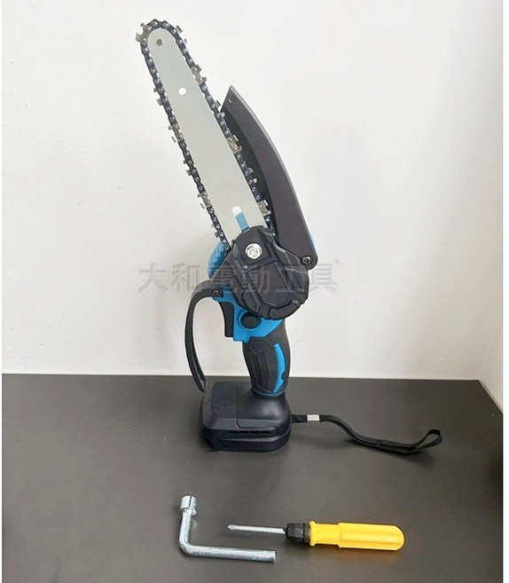 6吋手提電鏈鋸 18v無刷電鏈鋸 伐木鋸 電動工具, 1個, 電鏈鋸空機+送配件【關注店鋪領卷更優惠】
