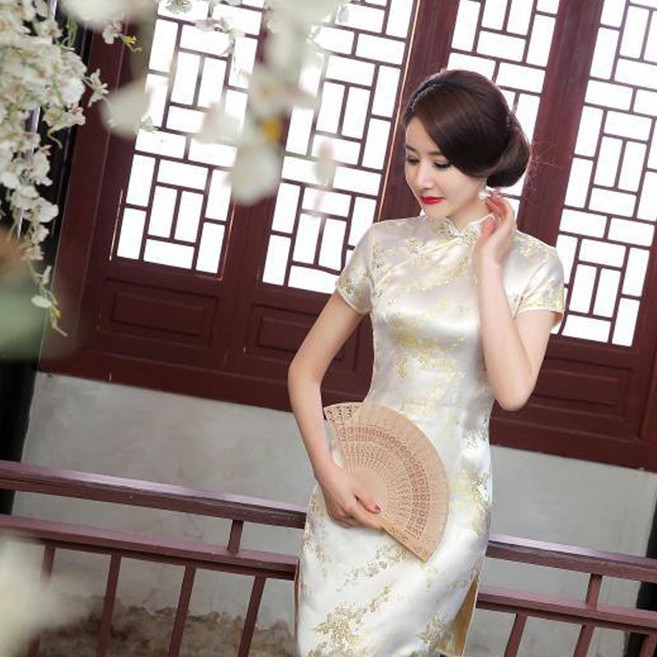 復古中國風繡花綢緞短洋裝 氣質梅花短旗袍, 粉黃色