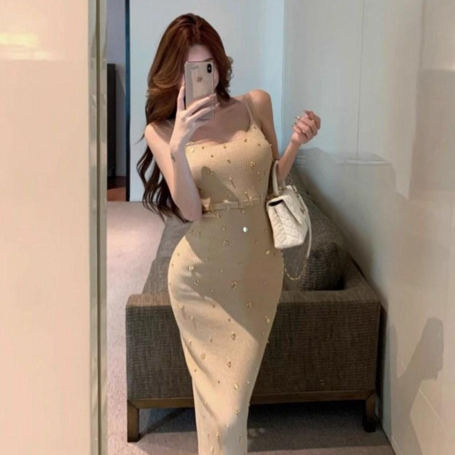 히또리 X4548 진주펄 엣지 벨트 글램 니트 롱 원피스