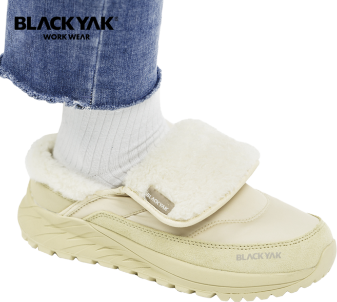 블랙야크 남녀 방한 패딩 털신 슬립온 슬리퍼 모카신