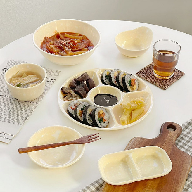 점박이 과자 그릇 바닐라크림 4P세트 라면그릇 오뎅국물그릇 돈수이 쌍초장기 안주그릇 마블그릇 반반그릇 홈포차 꾸미기 2절 3절 5칸 홈파티 접시 2칸 3칸 나눔 크로우캐년st, 04.직2절(소) 4P