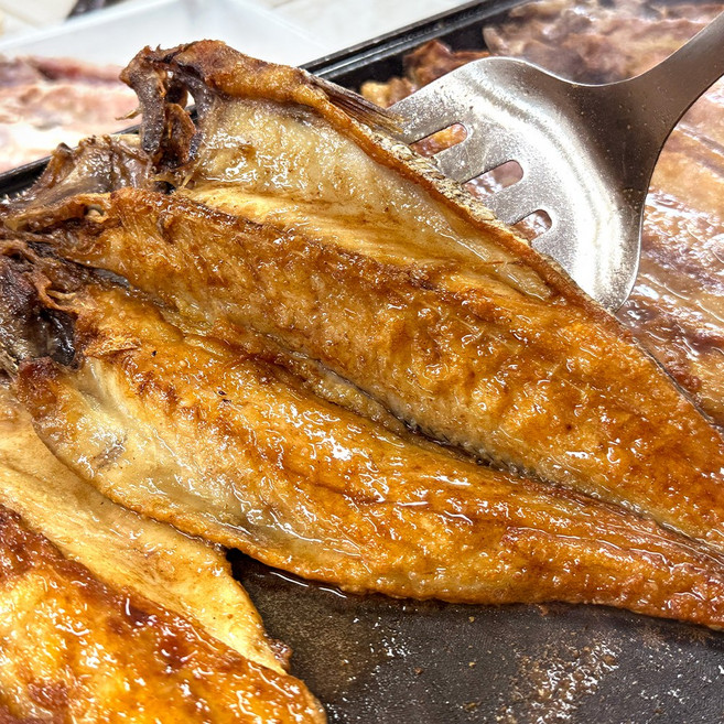 농가살리기 여수산 반건조 자연산 통치민어 (손질), 1개, 240gX4마리