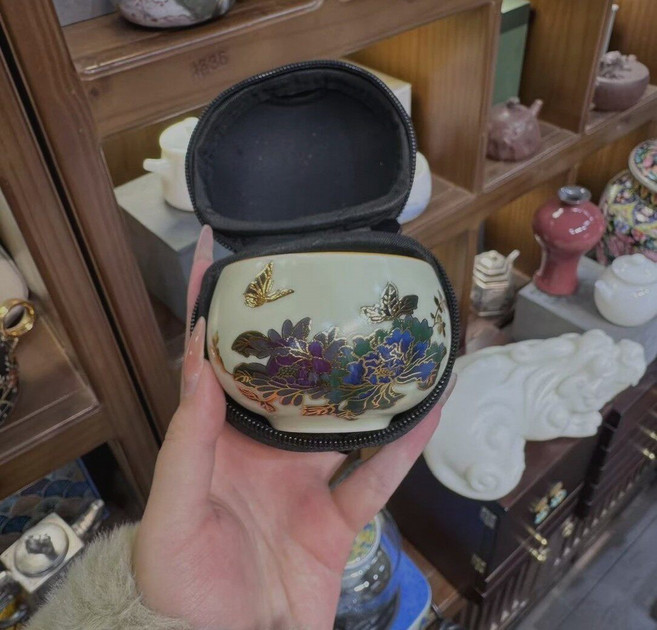 汝窯變色蝶戀花禪定杯 130ml 陶瓷冰裂紋茶杯, 如圖所示, 1個