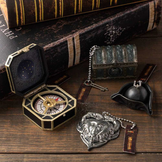 타카라토미 캐리비안 해적 영화 아이템 잭 스페로우 일본 캡슐토이 피규어 가챠 4종 세트, 1세트