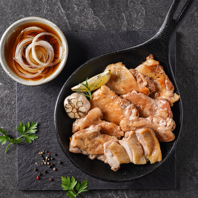 춘천 통나무집닭갈비 숯불닭갈비 넓적다리 통살 소금맛 간장맛 고추장맛, 560g, 1개