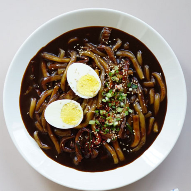 [봉봉스떡볶이] 짜장떡볶이-맵지않음 (누들떡+어묵+소스)2인분, 480g, 1세트