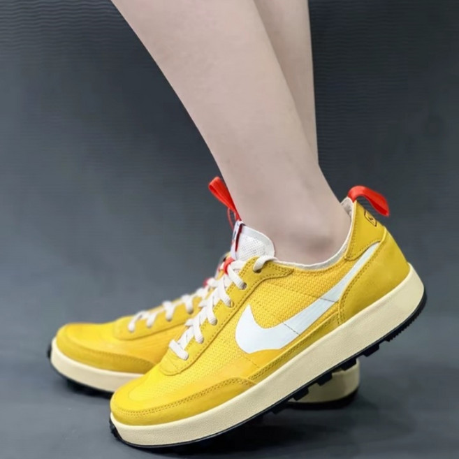 나이키 x 톰 삭스 제너럴 퍼포즈 슈 아카이브 DA6672-700